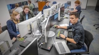 Saint Lawrence University students working in the Bloomberg Finance Lab.